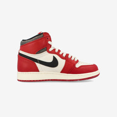 NIKE AIR JORDAN 1 RETRO HIGH OG GS -CHICAGO LOST & FOUND-