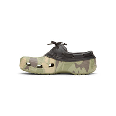 Crocs Classic Duck Camo Boat Shoe (Black/Cargo)