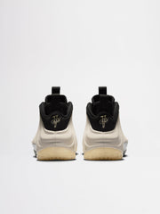 Nike Air Foamposite One Black / Team Gold