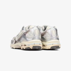 MIZUNO WAVE RIDER 10