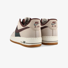 NIKE AIR FORCE 1 '07