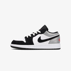 NIKE AIR JORDAN 1 LOW GS -PANDA TOE-