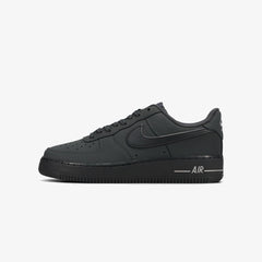 NIKE AIR FORCE 1 '07