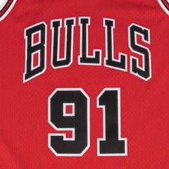 Mitchell & Ness Swingman Jersey Chicago Bulls Dennis Rodman Road 97/98 - Red