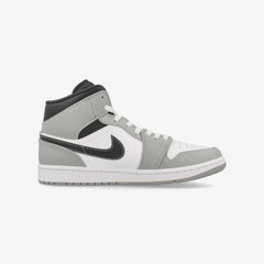 NIKE AIR JORDAN 1 MID