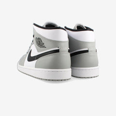 NIKE AIR JORDAN 1 MID