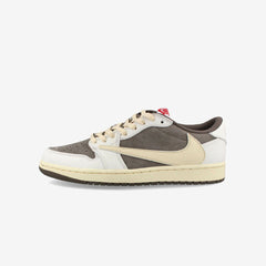 NIKE AIR JORDAN 1 LOW OG SP -TRAVIS SCOTT-
