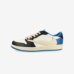 NIKE AIR JORDAN 1 LOW OG SP -TRAVIS SCOTT × FRAGMENT-