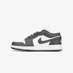 NIKE AIR JORDAN 1 LOW GS