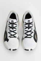 On Cloudboom Max White / Black