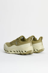 On Cloudhorizon 2 Wp Olive / Chalk