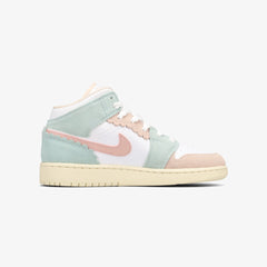 NIKE AIR JORDAN 1 MID SE GS