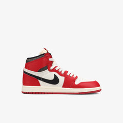 NIKE AIR JORDAN 1 RETRO HIGH OG PS -CHICAGO LOST & FOUND-