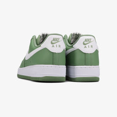 NIKE AIR FORCE 1 '07