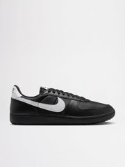 Nike Field General 82 SP Black / White