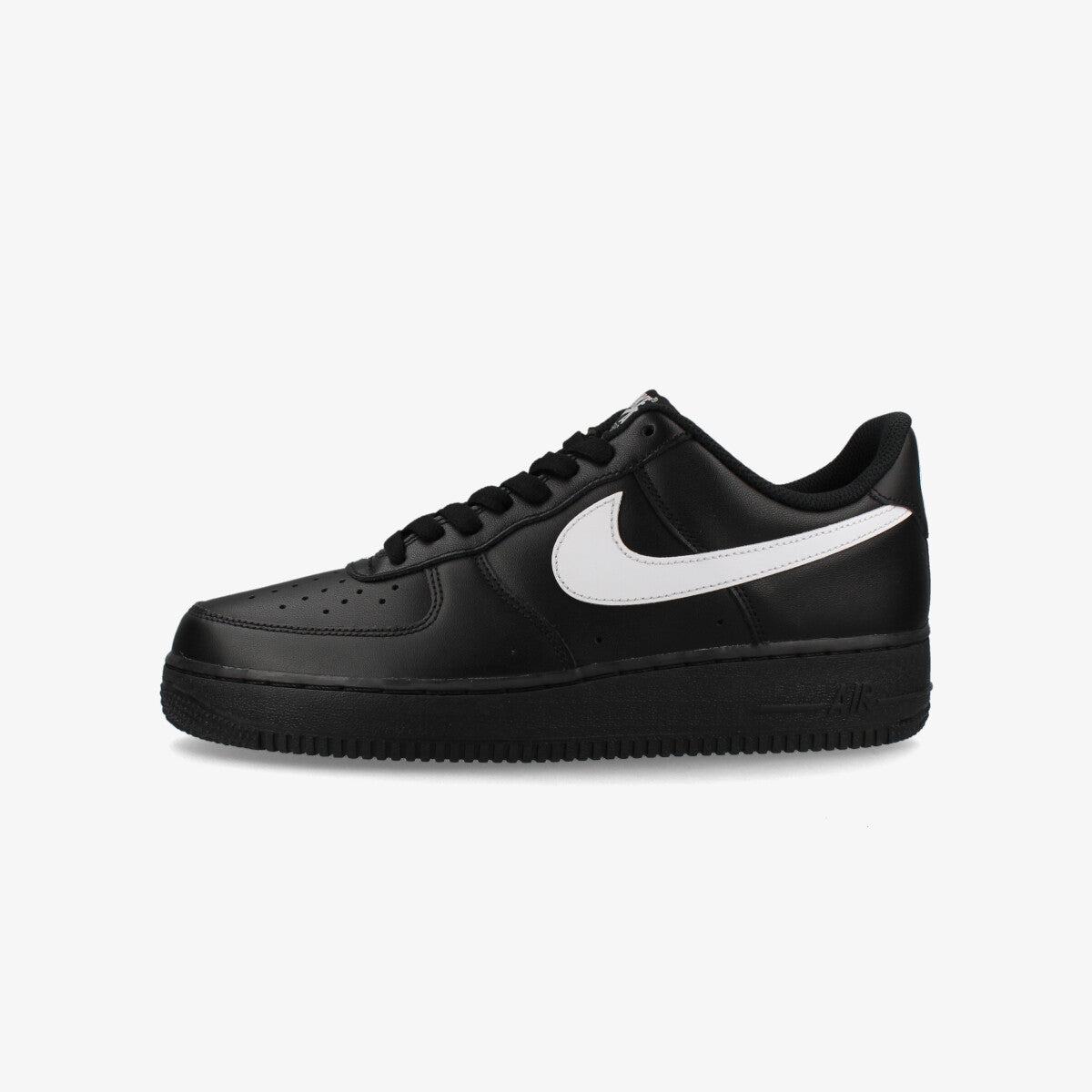 NIKE AIR FORCE 1 '07