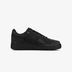 NIKE AIR FORCE 1 LOW × KOBE BRYANT