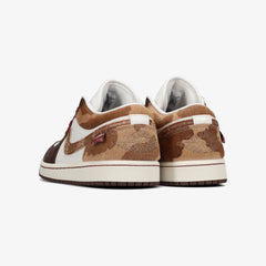 NIKE AIR JORDAN 1 LOW SE -YEAR OF THE HORSE-