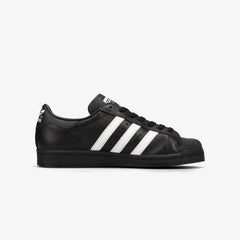 adidas SUPERSTAR 82