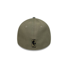 New Era 39THIRTY 2-Tone Suede A-Frame Fitted Cap Chicago Bulls - Olive Premium